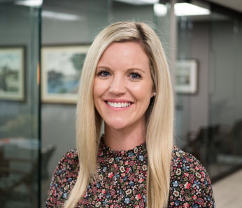 Taylor Bates - Regent Bank: Employee - Taylor Bates (Standard) photo